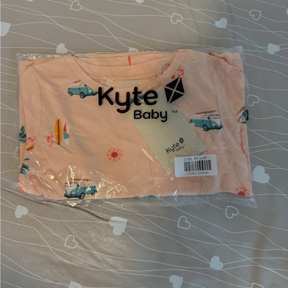 Kyte BABY Peach Adventure Tshirt